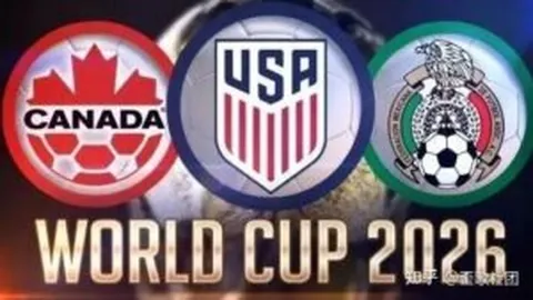 “本泽马梅开二度维尼修斯建功，皇马3-0完胜阿拉维斯，西甲第25轮战罢精彩纷呈”