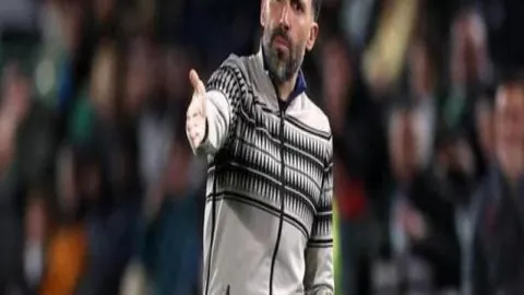 德国队前半场表现惊艳，后半场失误连连，纳格尔斯曼：最佳半场非全程完美